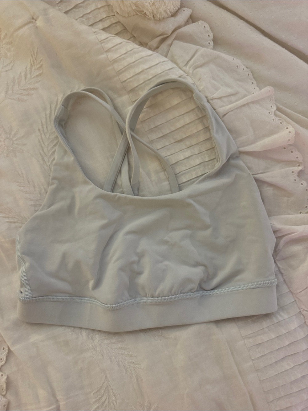 lululemon athletica Light Gray Seamless Strappy Sports Bra